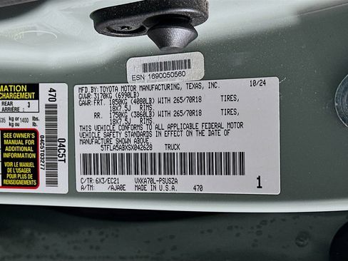 Used 2025 Toyota Tundra SR5 w/ SR5 Premium Package image 12