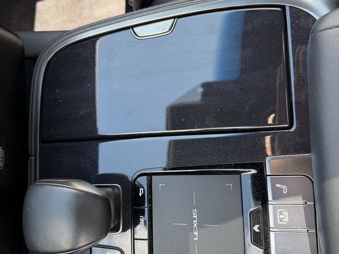 Used 2019 Lexus LS 500 RWD image 20