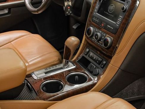 Used 2017 Buick Enclave Leather image 33