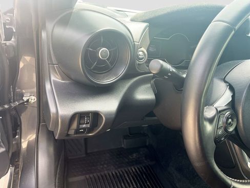 Used 2024 Toyota GR86 Premium RWD image 10