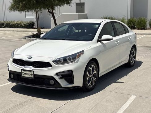 Used 2021 Kia Forte LXS FWD image 7