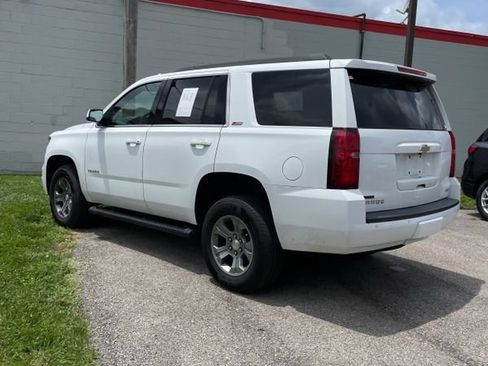 Used 2019 Chevrolet Tahoe LT w/ Luxury Package AWD/4WD image 2