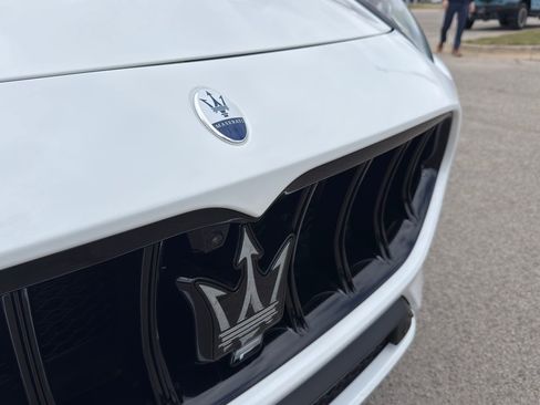 New 2026 Maserati Grecale Modena image 3