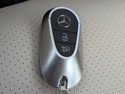 Used 2026 Mercedes-Benz C 300 Sedan image 29