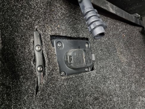 Used 2020 RAM 3500 Laramie image 35