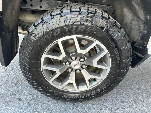 Used 2018 GMC Canyon All Terrain w/ Trailering Package AWD/4WD image 52