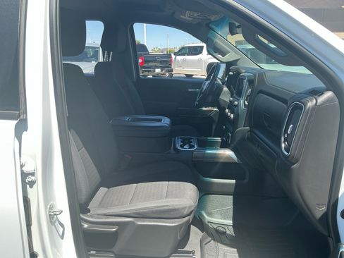 Used 2021 Chevrolet Silverado 1500 LT Trail Boss w/ Convenience Package II AWD/4WD image 19