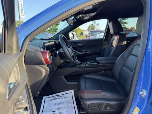 Used 2025 Chevrolet Equinox RS AWD/4WD image 10