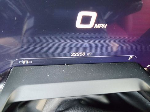 Used 2024 Alfa Romeo Stelvio Veloce image 26