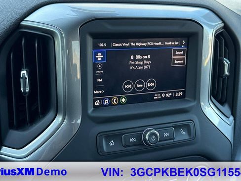 Certified 2025 Chevrolet Silverado 1500 Custom image 33