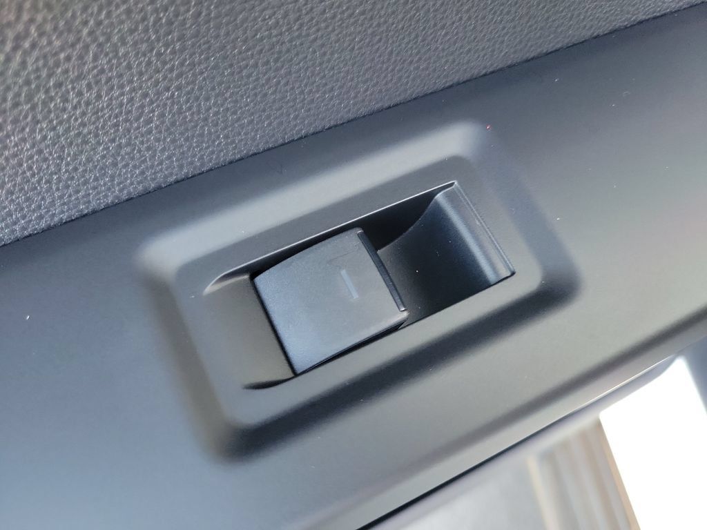 Used 2022 Toyota Tundra Limited RWD image 15