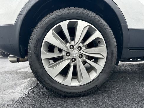 Used 2019 Buick Encore Preferred image 18