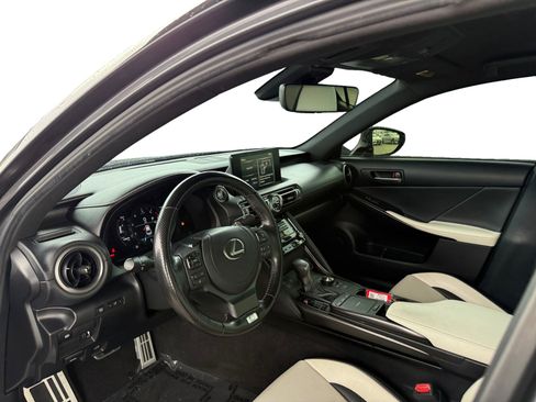 Used 2021 Lexus IS 350 F Sport RWD image 9