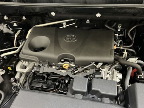 Used 2024 Toyota RAV4 Adventure AWD/4WD image 27