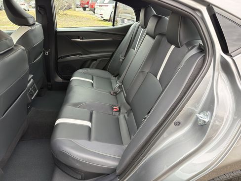 Certified 2025 Toyota Camry SE w/ Convenience Package image 30