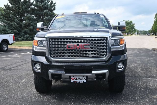 Used 2016 GMC Sierra 3500 Denali w/ Driver Alert Package AWD/4WD image 12