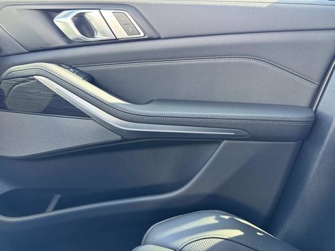 New 2026 BMW X5 sDrive40i w/ M Sport Package image 23