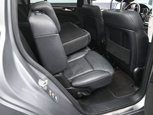 Used 2017 Mercedes-Benz GLS 450 4MATIC image 28