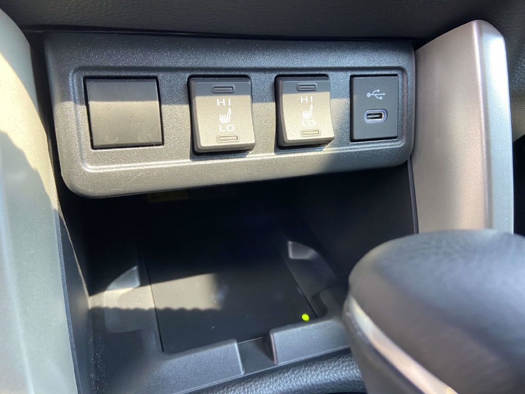 Used 2024 Toyota Corolla Cross AWD Hybrid w/ Convenience Package image 30