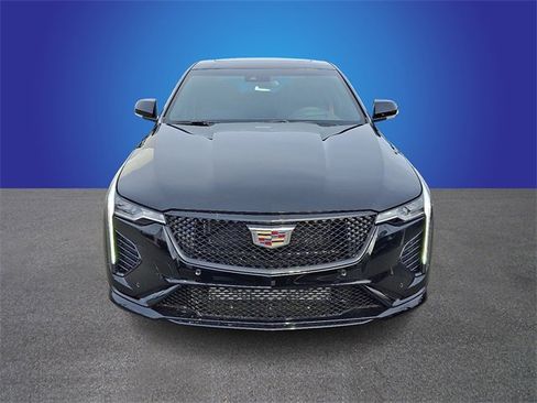New 2026 Cadillac CT4 V image 2