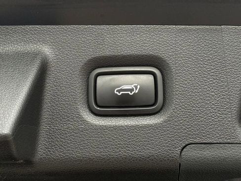 Used 2023 Hyundai Santa Fe SEL image 32