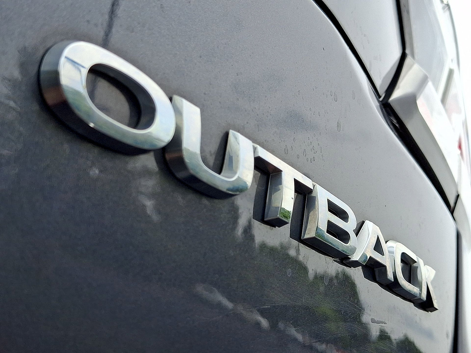 Used 2023 Subaru Outback Premium AWD/4WD image 24