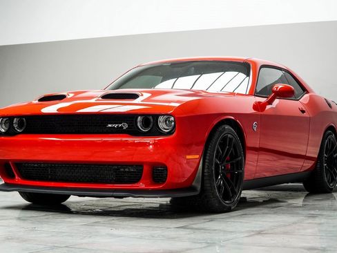 Used 2023 Dodge Challenger SRT Hellcat image 10
