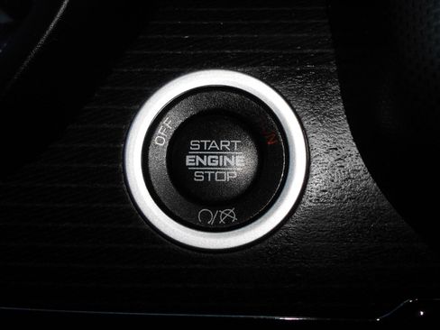 Certified 2022 RAM 3500 Limited AWD/4WD image 18