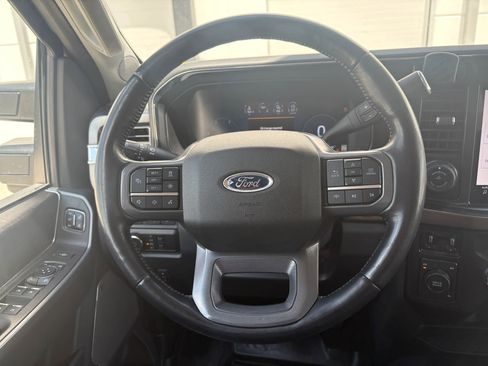 Used 2023 Ford F350 Lariat w/ Tow Technology Package AWD/4WD image 11