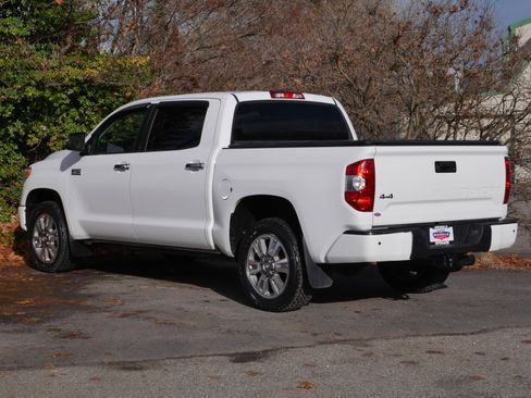Used 2015 Toyota Tundra Platinum image 19
