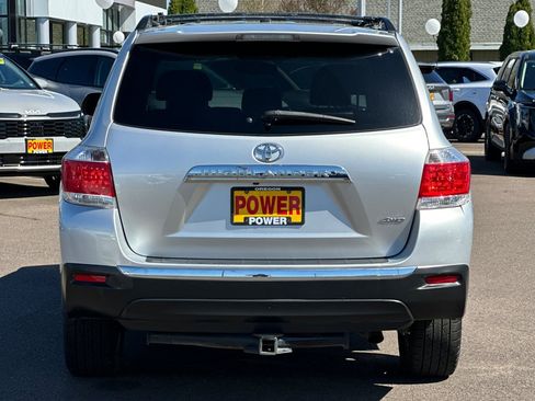 Used 2013 Toyota Highlander Limited image 5