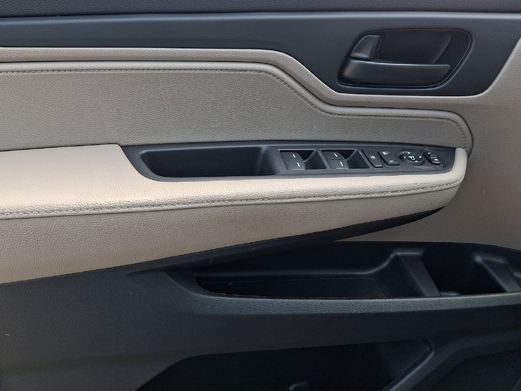 Used 2021 Honda Odyssey EX image 13