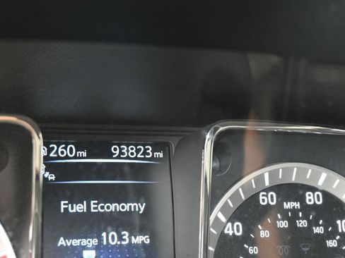 Used 2018 Nissan Titan PRO-4X w/ Pro-4x Convenience Package image 34