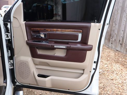 Used 2017 RAM 2500 Longhorn w/ Snow Chief Group image 26