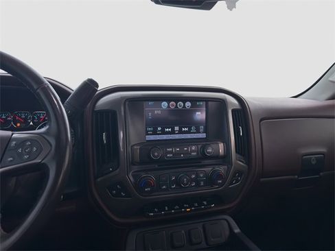 Used 2019 Chevrolet Silverado 2500 High Country image 15