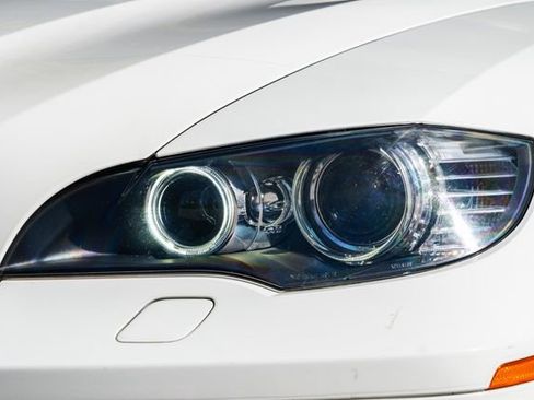 Used 2012 BMW X5 M image 41