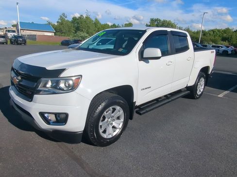 Used 2018 Chevrolet Colorado Z71 AWD/4WD image 4