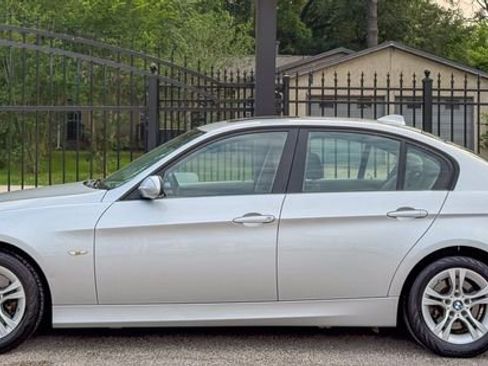 Used 2008 BMW 328i Sedan RWD image 3