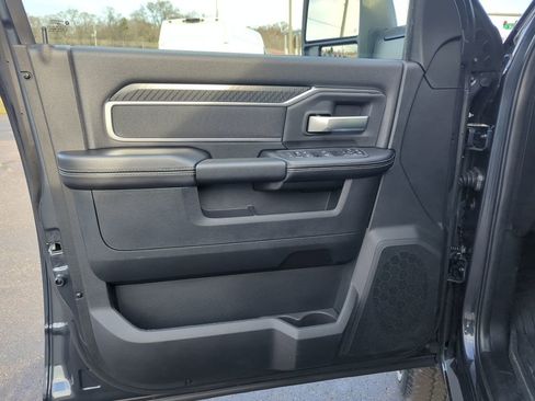New 2026 RAM 2500 Big Horn image 32