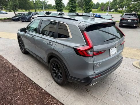 Used 2023 Honda CR-V Sport image 5