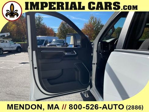 New 2026 Chevrolet Silverado 3500 LT image 22