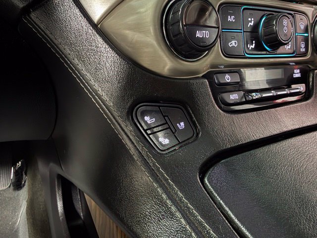 Used 2018 GMC Yukon Denali AWD/4WD image 17
