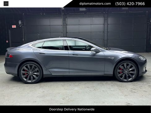 Used 2014 Tesla Model S P85D image 8