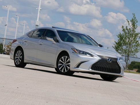 Used 2020 Lexus ES 350 w/ Premium Package FWD image 34