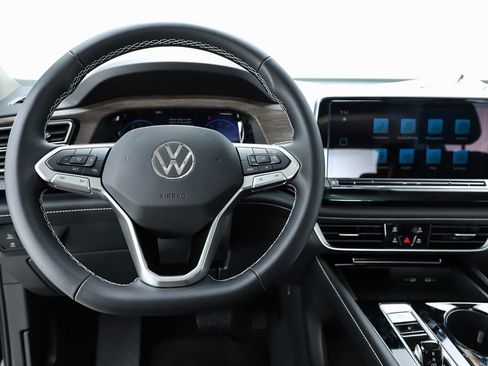 New 2026 Volkswagen Atlas SEL image 20