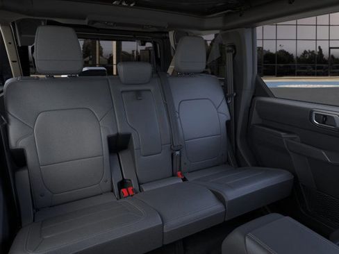 New 2026 Ford Bronco Outer Banks AWD/4WD image 11