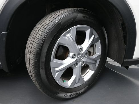 Certified 2024 Honda HR-V LX image 38