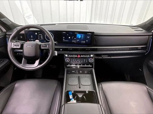 Certified 2024 Hyundai Santa Fe Calligraphy image 15