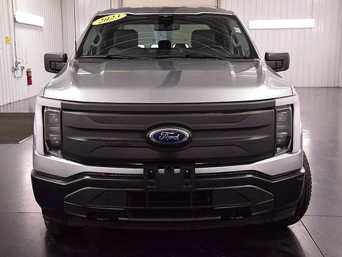 Used 2023 Ford F150 Lightning Pro image 2