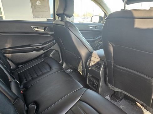 Used 2022 Ford Edge SEL w/ Convenience Package image 21